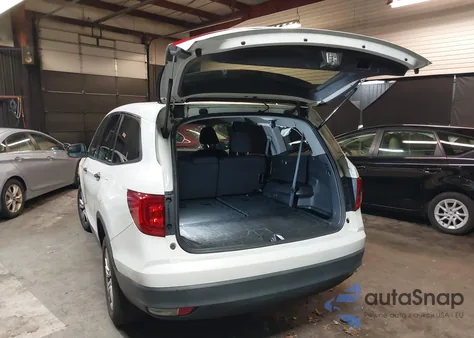 2018 Honda Pilot Lx z USA, uszkodzony, nr VIN 5FNYF6H13JB066479